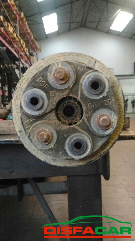 Albero di trasmissione usato Volkswagen TRANSPORTER 1991, codice ACU – foto 2 di 12