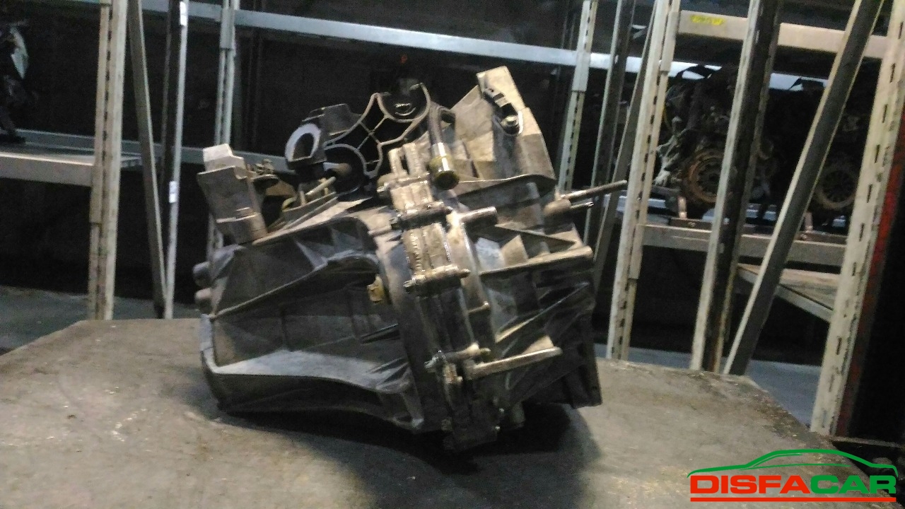 Cambio usato Renault Megane 2A SERIE 1994, codice K9KP7 – foto 5 di 9