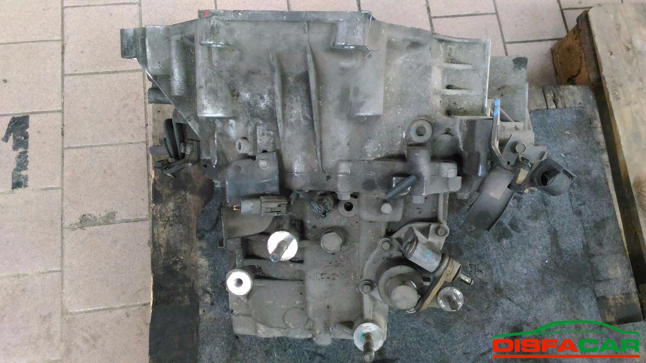 Cambio usato Mazda 6 1A SERIE 2002, codice RF – foto 7 di 8