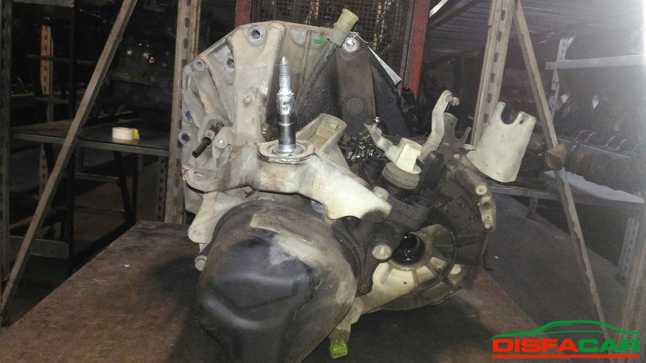 Cambio usato Renault Megane 2A SERIE 2002, codice K9KF7 – foto 3 di 10
