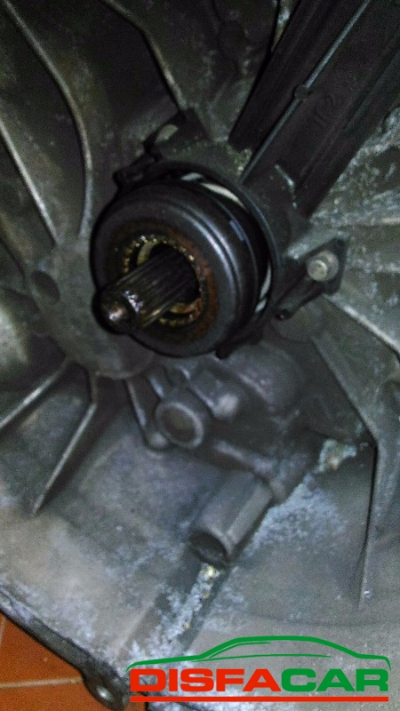 Cambio usato Ford Fusion 2002, codice FYJA – foto 2 di 7