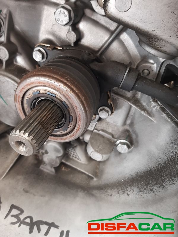 Cambio usato Fiat 500 ABARTH 2015, codice c548.5.21 – foto 2 di 10