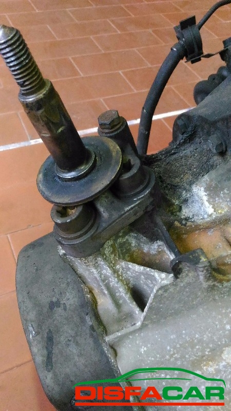 Cambio usato Peugeot 307 2001, codice 8HZ – foto 7 di 12