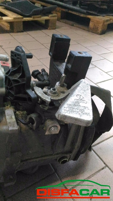 Cambio usato Seat Ibiza 2009, codice CF WA – foto 7 di 10