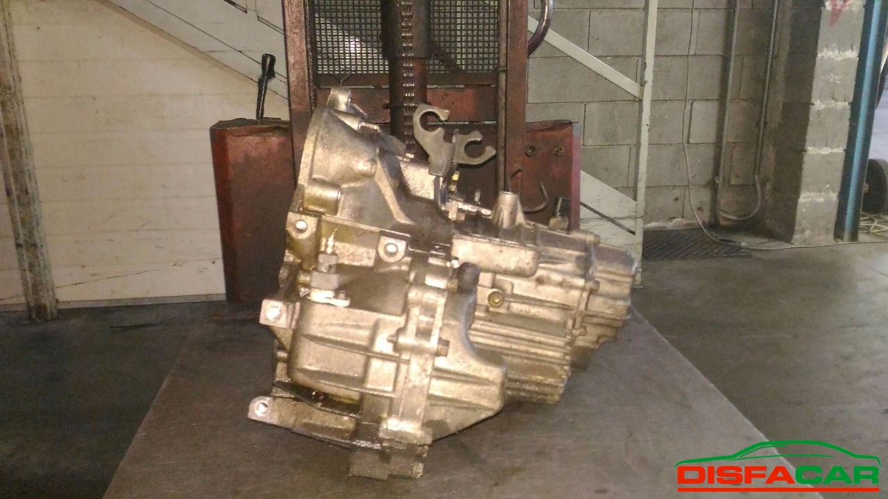 Cambio usato Mitsubishi Space Wagon 1998, codice 4G63 – foto 4 di 7