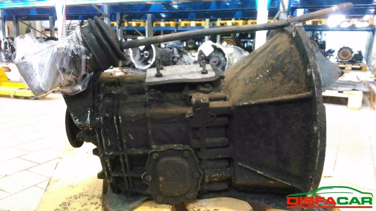 Cambio usato Iveco DAILY TURBO MK1 1980, codice 8140.21 – foto 5 di 9