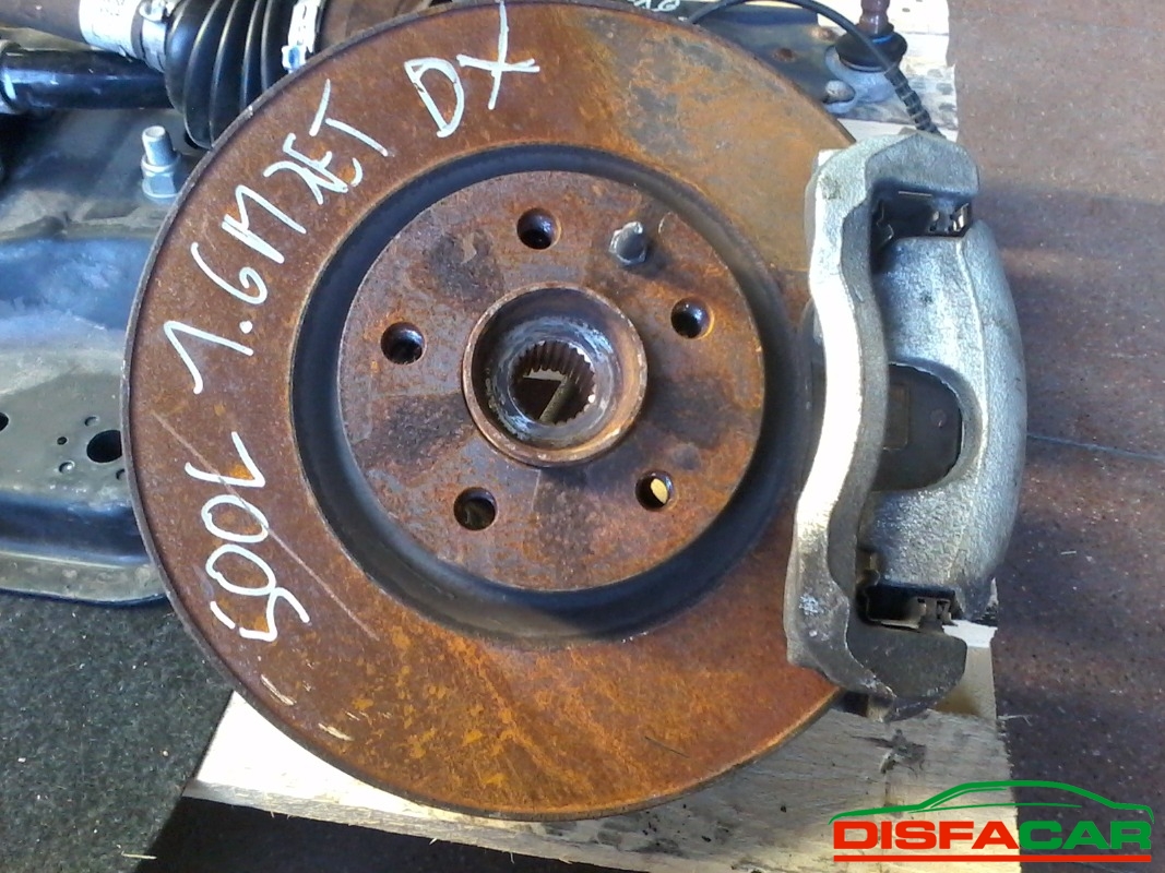 Telaietto anteriore usato Fiat 500L 2015 – foto 2 di 8