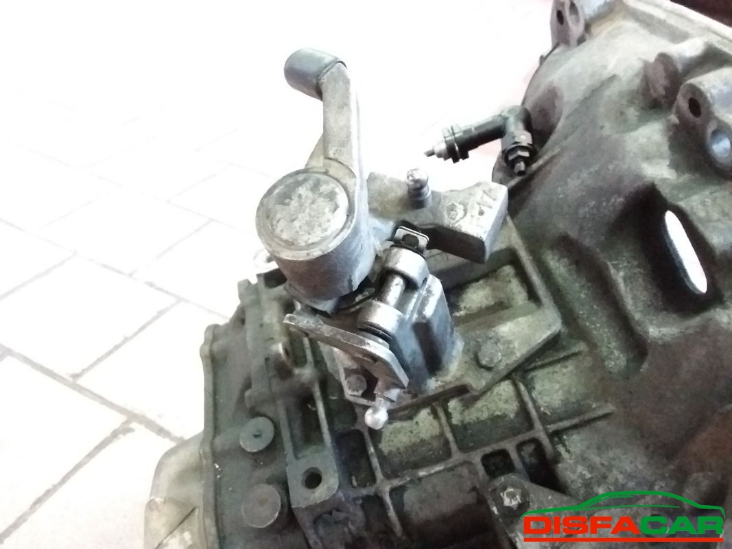 Cambio usato Suzuki Swift 2005, codice Z13DT – foto 6 di 7