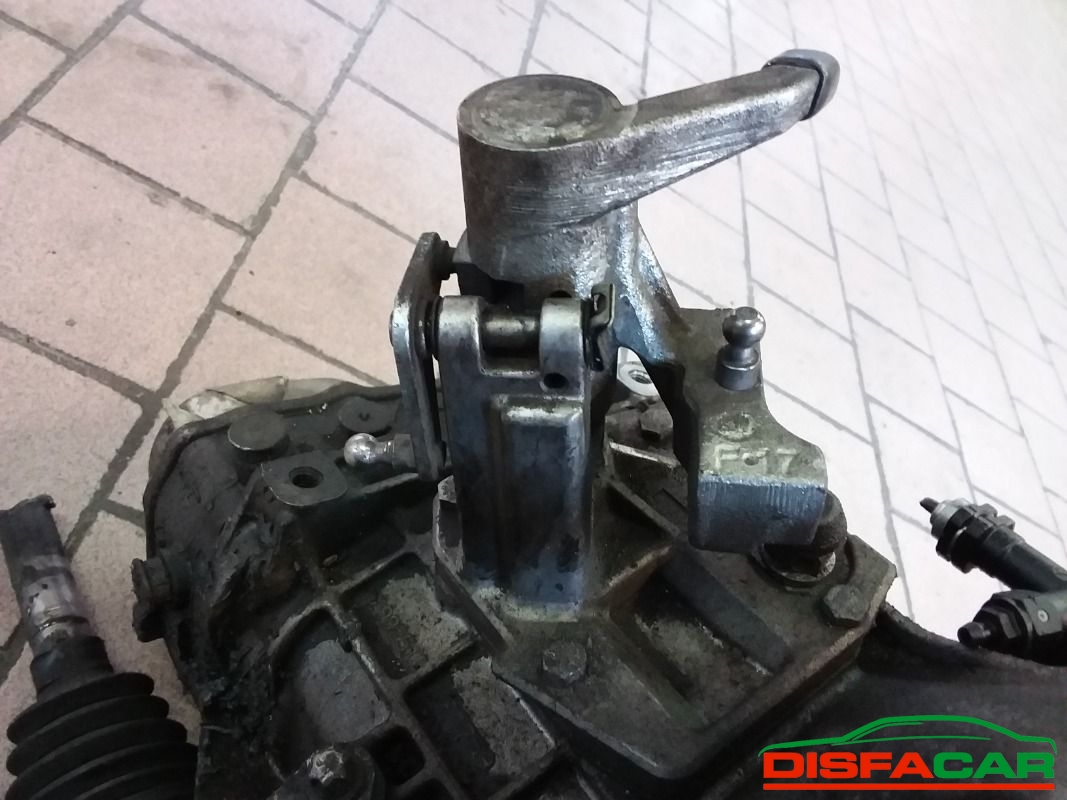 Cambio usato Suzuki Swift 2005, codice Z13DT – foto 5 di 7