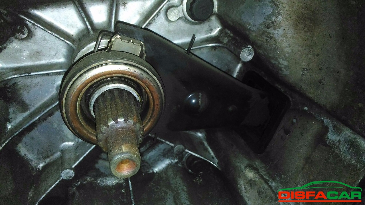 Cambio usato Mitsubishi Pajero, codice 6G72 – foto 2 di 9