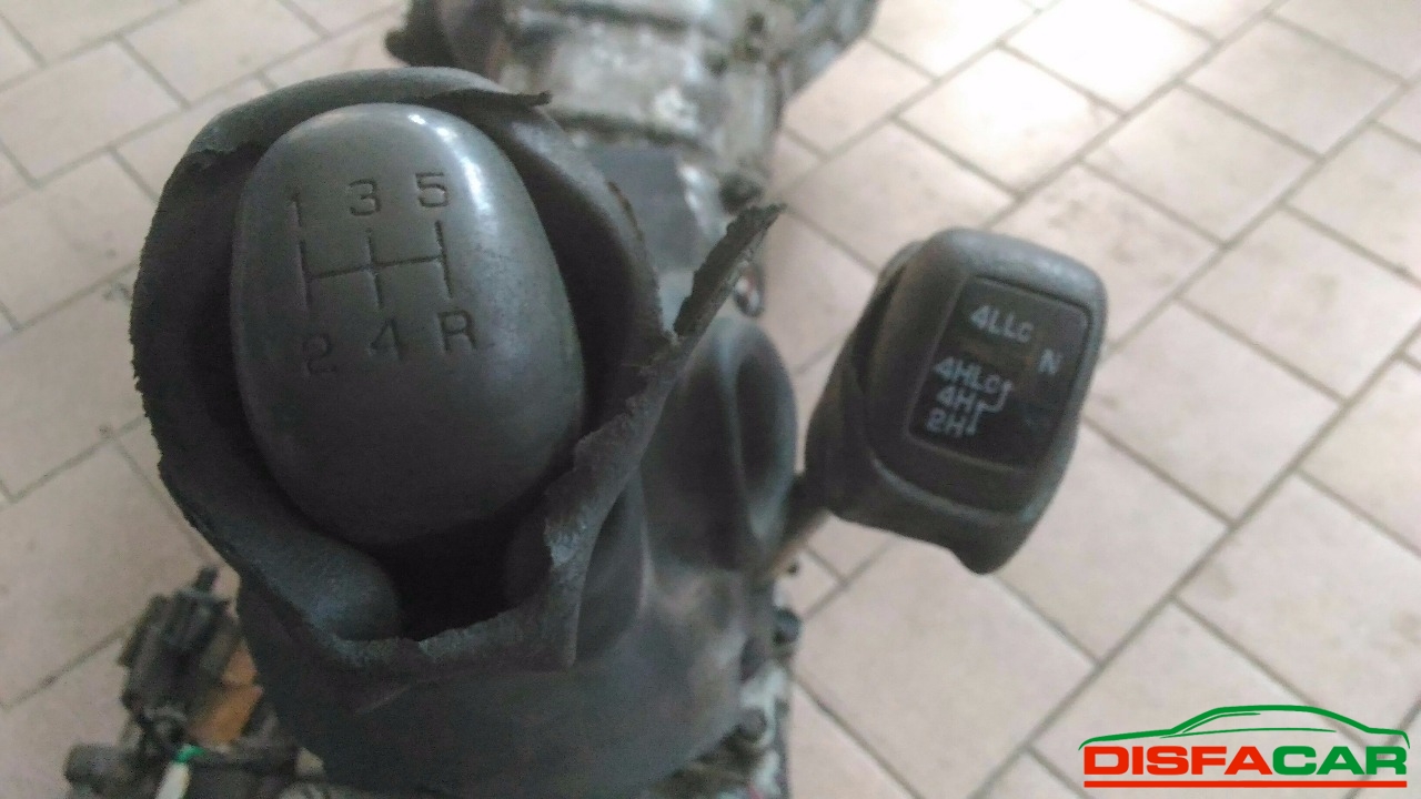 Cambio usato Mitsubishi Pajero, codice 6G72 – foto 7 di 9