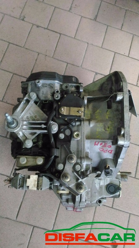 Cambio usato Renault Megane 2A SERIE 2002, codice K9KF7 – foto 5 di 8