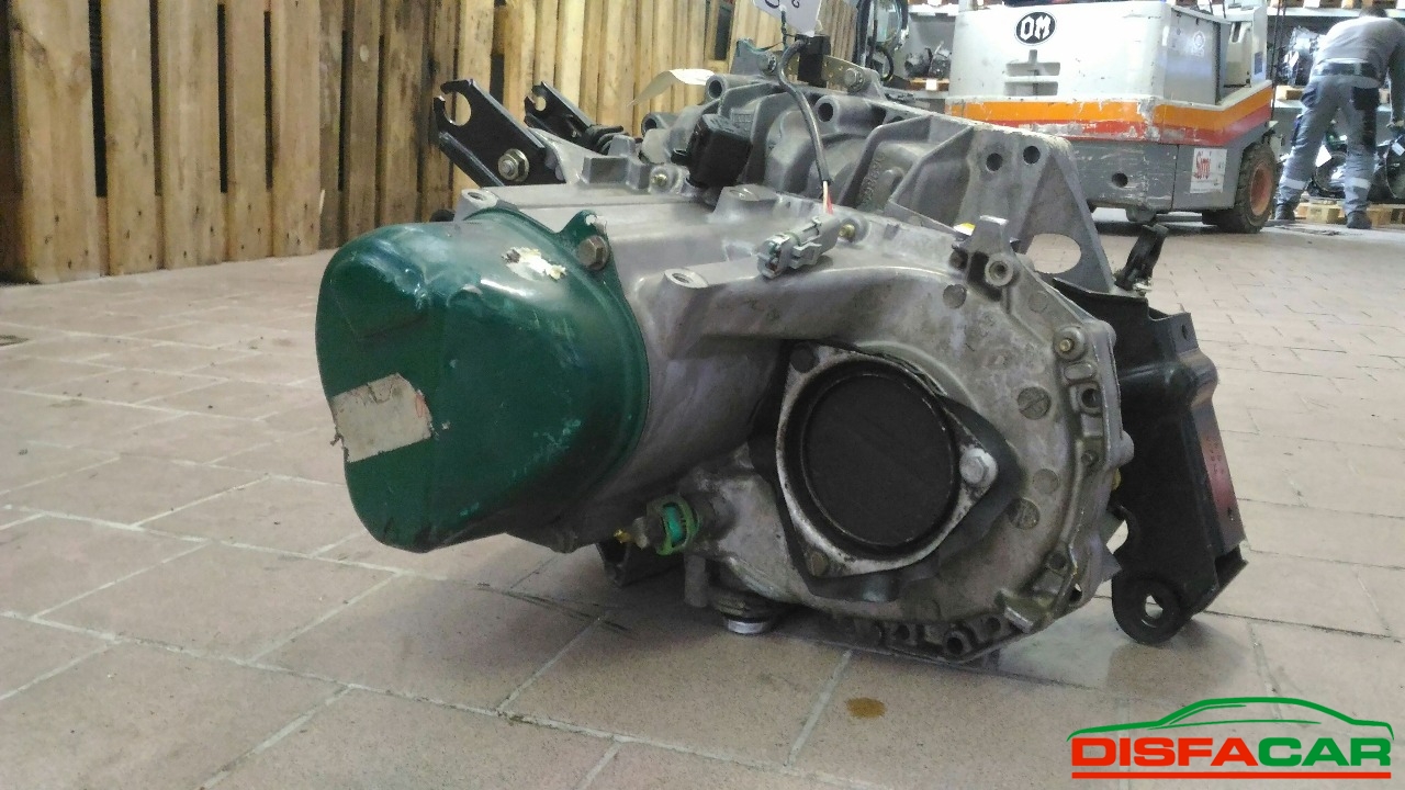 Cambio usato Renault Laguna 1A SERIE. 1994, codice F3PC7 – foto 3 di 9