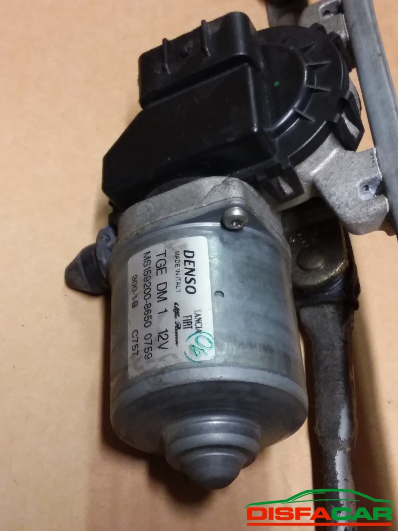 Motorino tergicristallo usato Fiat 500 2013 – foto 2 di 5