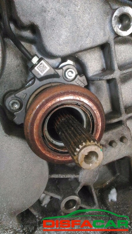 Cambio usato Opel Corsa 2006, codice m30f13d – foto 2 di 14