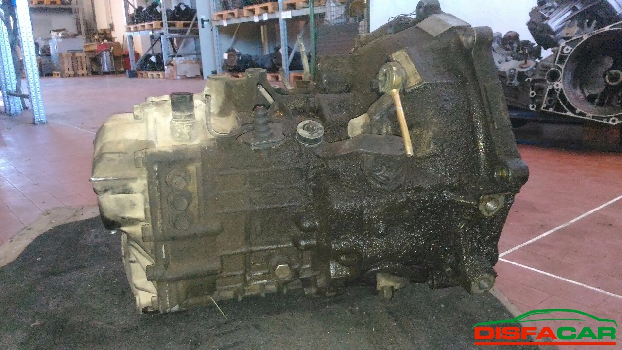 Cambio usato Mitsubishi Space Runner 1997, codice 4G93 – foto 5 di 12