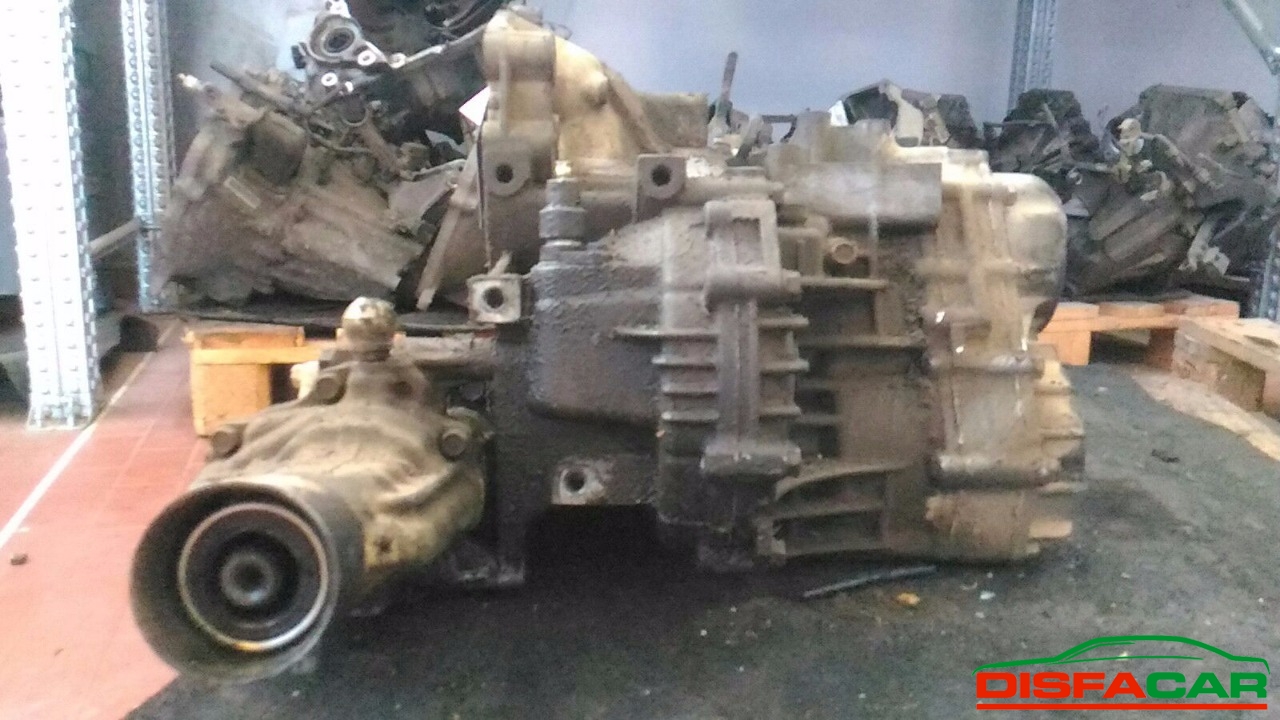 Cambio usato Mitsubishi Space Runner 1997, codice 4G93 – foto 3 di 12