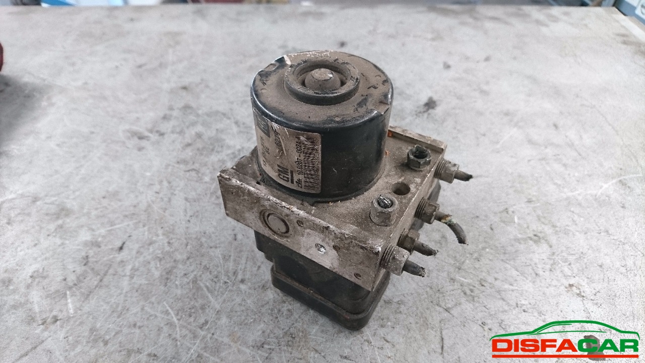 Centralina ABS usata Opel Astra, codice 10.0207-0024.4 – foto 2 di 4