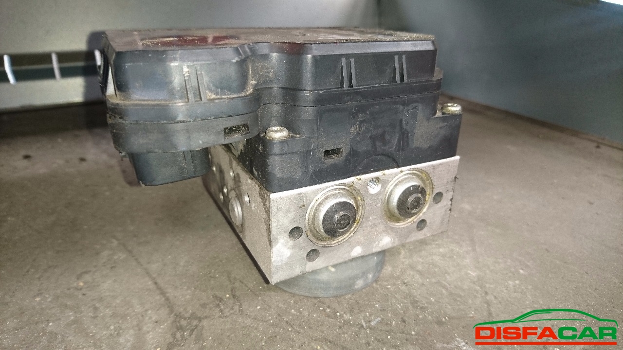 Centralina ABS usata Toyota Land Cruiser, codice 44540-52280. – foto 5 di 8