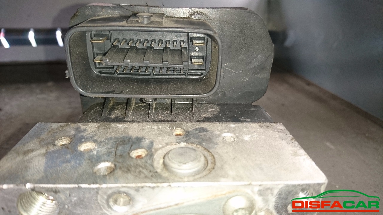 Centralina ABS usata Toyota Land Cruiser, codice 44540-52280. – foto 2 di 8