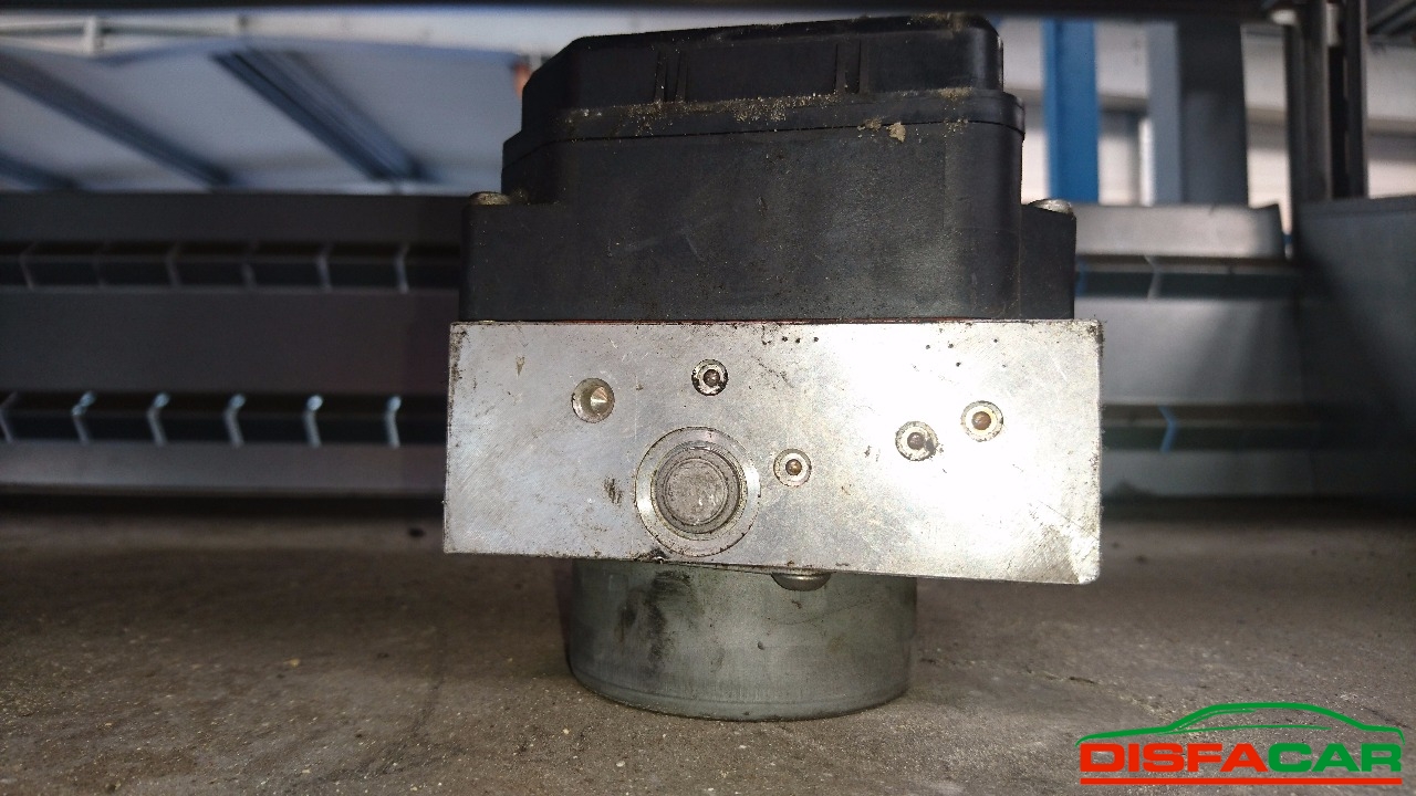 Centralina ABS usata Toyota Land Cruiser, codice 44540-52280. – foto 6 di 8