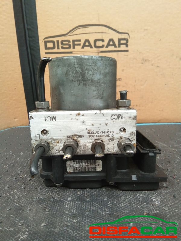 Centralina ABS usata Fiat Idea, codice 0265231308 – foto 4 di 8