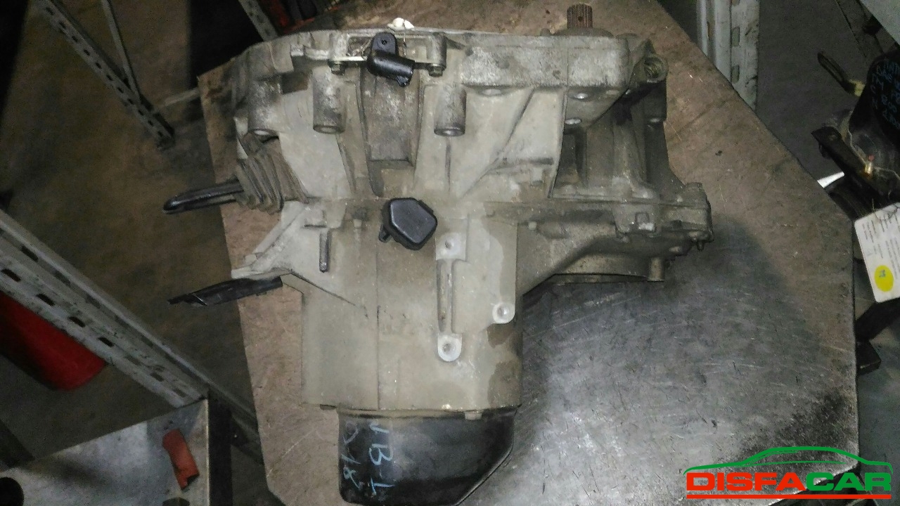 Cambio usato Renault Megane Scenic 1999, codice K4JC7 – foto 5 di 7