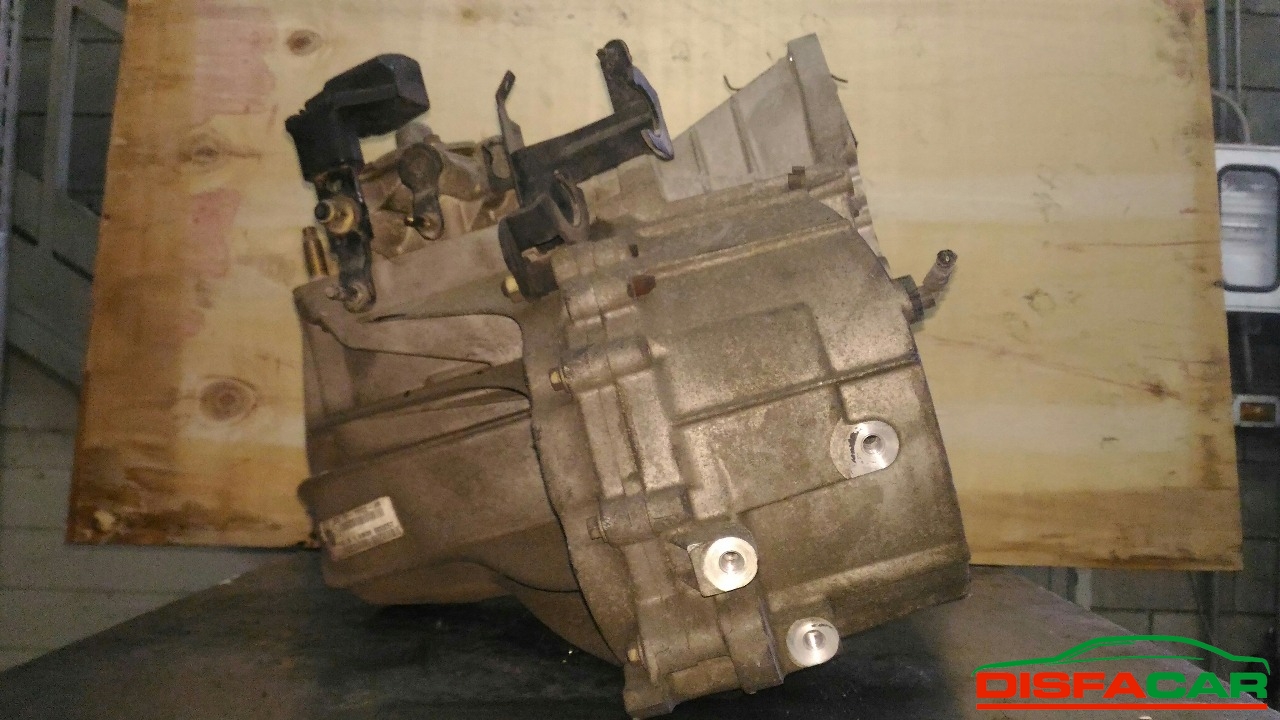 Cambio usato Ford Mondeo 1996, codice RKF – foto 5 di 8