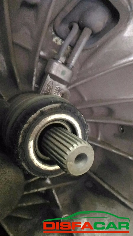 Cambio usato Ford Mondeo 1996, codice RKF – foto 2 di 8