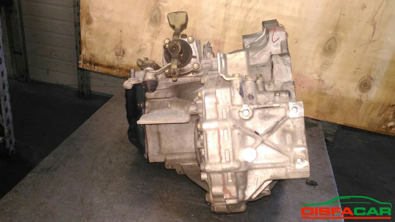 Cambio usato Toyota Corolla 2002, codice 1CDFTV – foto 5 di 7