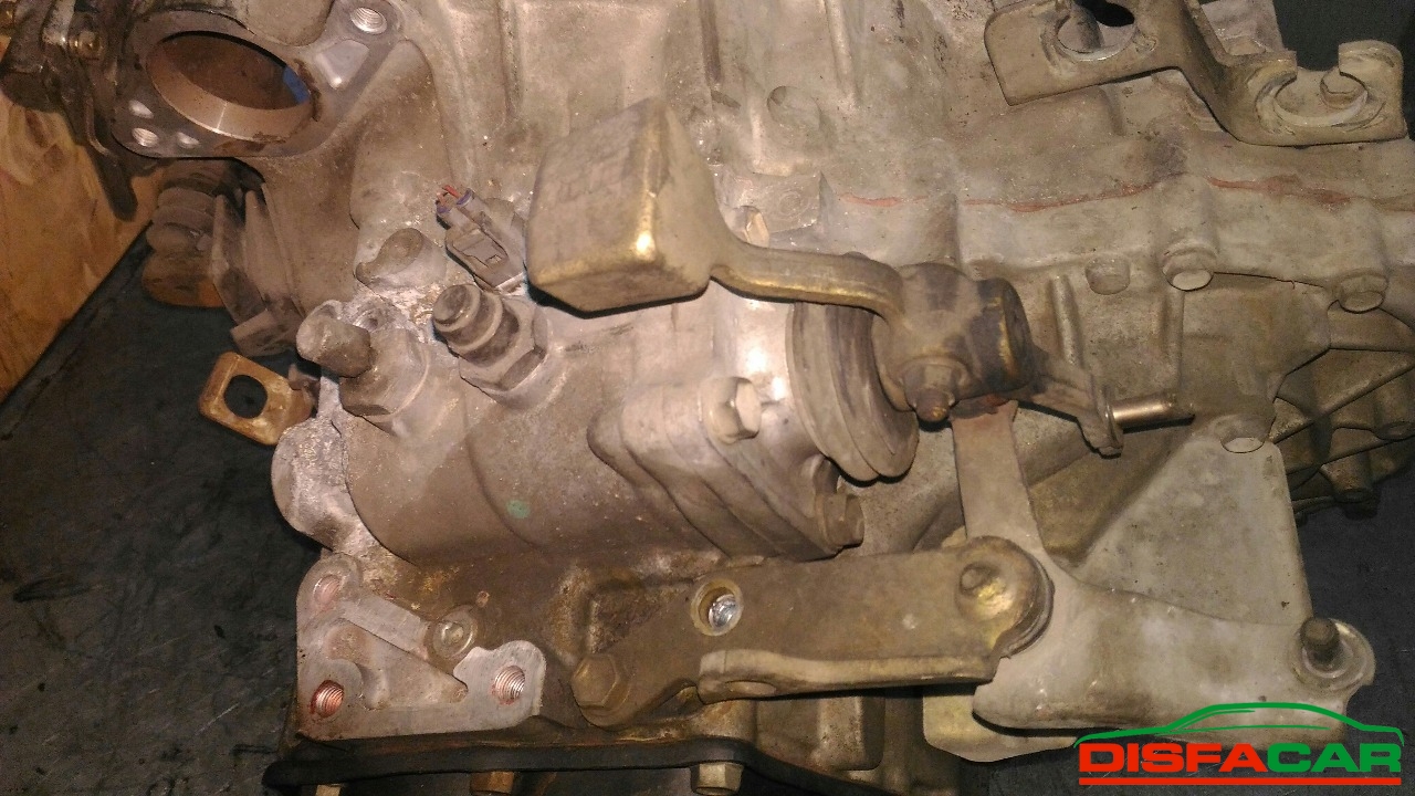 Cambio usato Toyota Corolla 2002, codice 1CDFTV – foto 6 di 7
