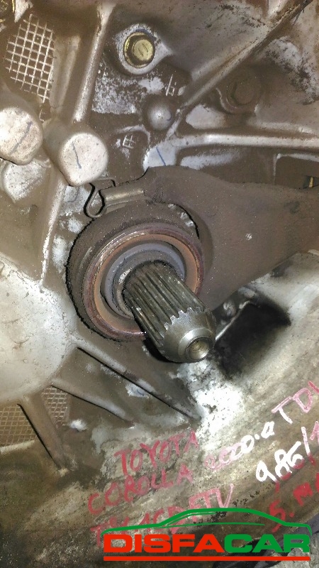 Cambio usato Toyota Corolla 2002, codice 1CDFTV – foto 2 di 7