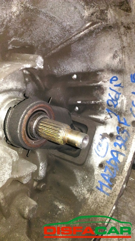 Cambio usato Mazda 323 1999, codice ZL – foto 5 di 8