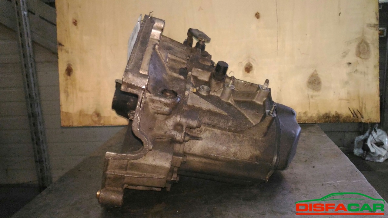 Cambio usato Peugeot 106 SAXO. AX 1996, codice CDZ – foto 2 di 9