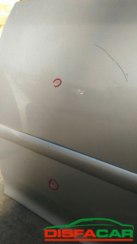 Lamierati usati Volkswagen Golf 5SERIE 2004 – foto 2 di 3