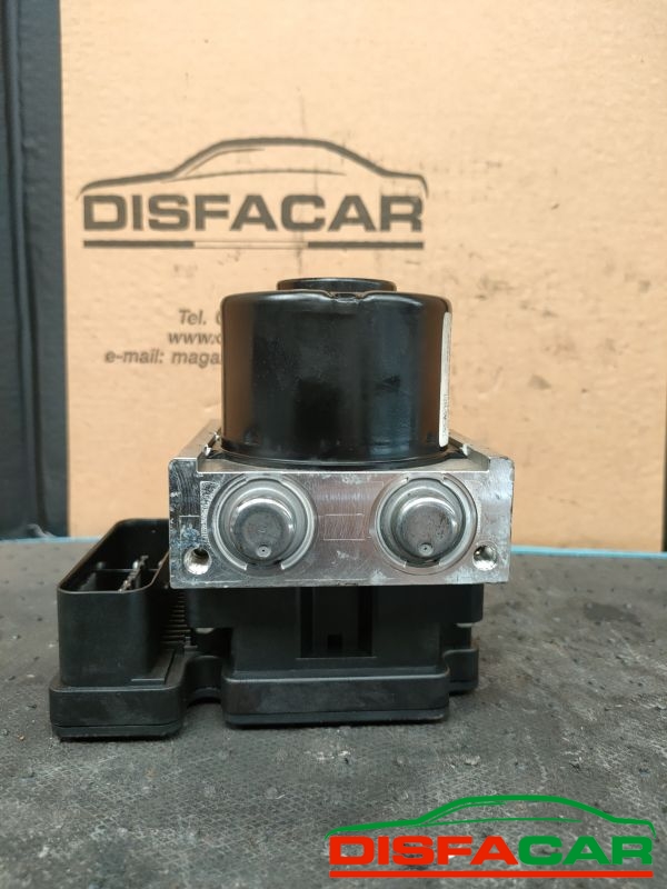 Centralina ABS usata Ford Focus FOCUS C-MAX 2004, codice 10.0207-0071.4 – foto 4 di 9