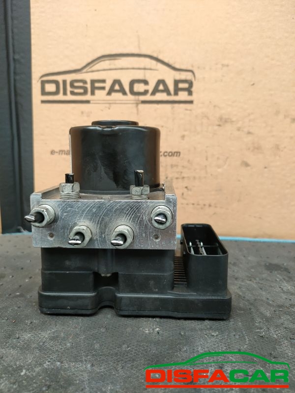 Centralina ABS usata Ford Focus FOCUS C-MAX 2004, codice 10.0207-0071.4 – foto 6 di 9