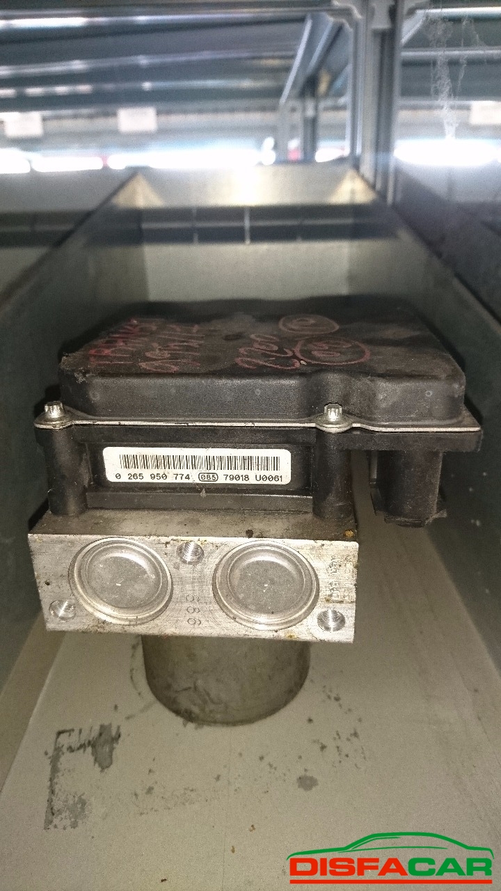Centralina ABS usata Ford Transit, codice 0265235439 – foto 3 di 4