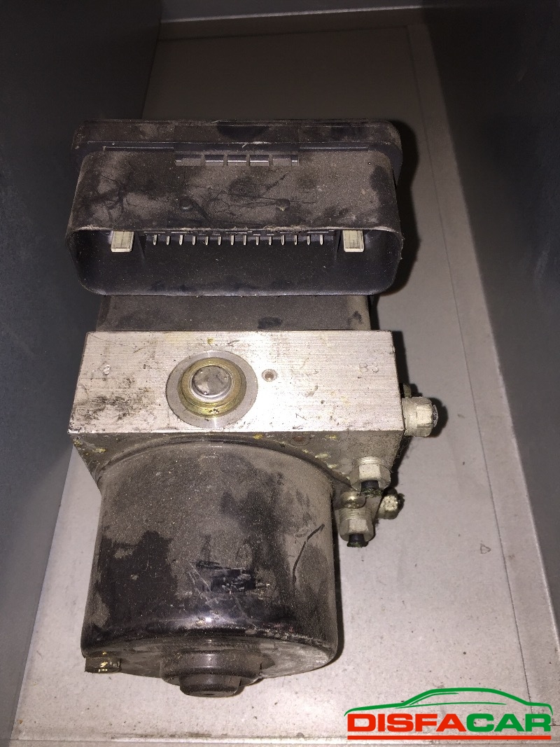 Centralina ABS usata Volvo V50, codice ford: – foto 4 di 6