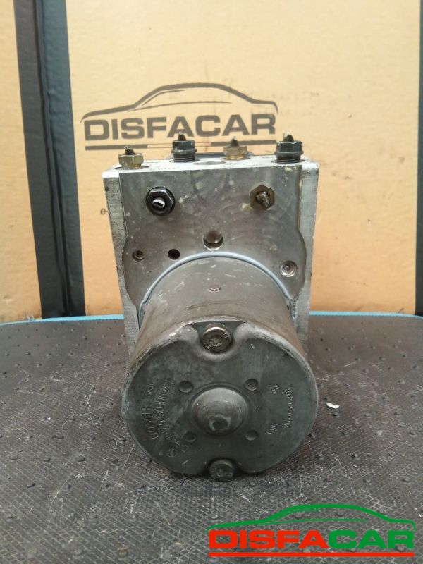 Centralina ABS usata BMW 530 (E39) 1995, codice 0265223001 – foto 6 di 10