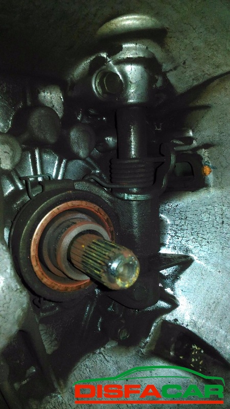 Cambio usato Citroën C1 2005, codice 1KR – foto 2 di 8