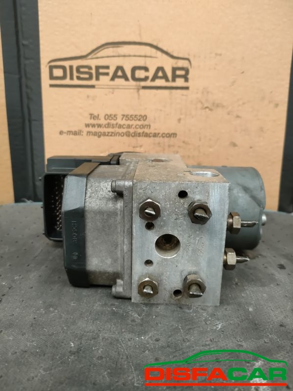 Centralina ABS usata Ford Transit 6A SERIE 2000, codice 0265220538 – foto 5 di 11