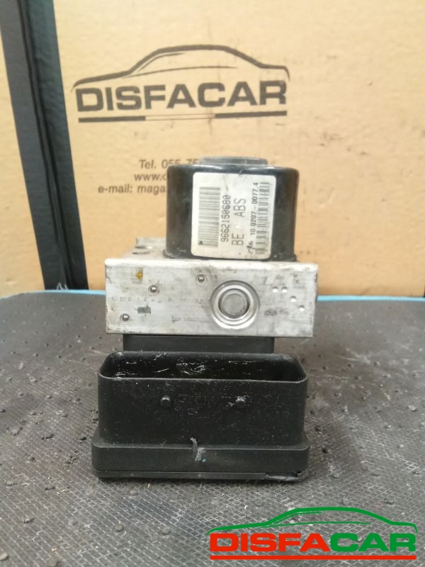 Centralina ABS usata Peugeot 207 2006, codice 10.0207-0077.4 – foto 7 di 8