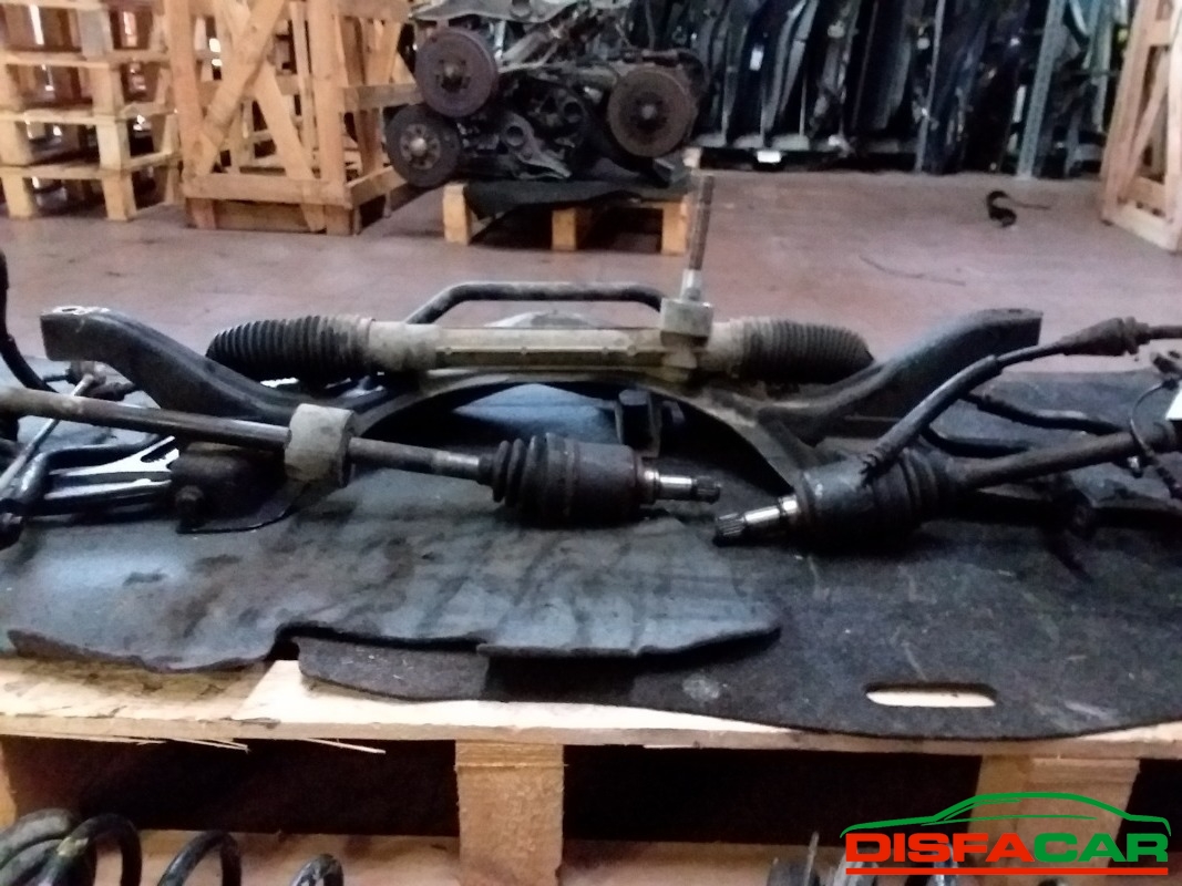 Telaietto anteriore usato Fiat Panda MANCA PINZA SX. SOLO MOZZI 2003, codice 188A8000 – foto 7 di 11