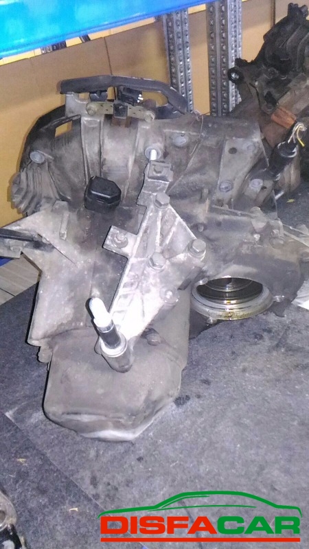 Cambio usato Renault Kangoo 1997, codice F8QK6 – foto 6 di 10