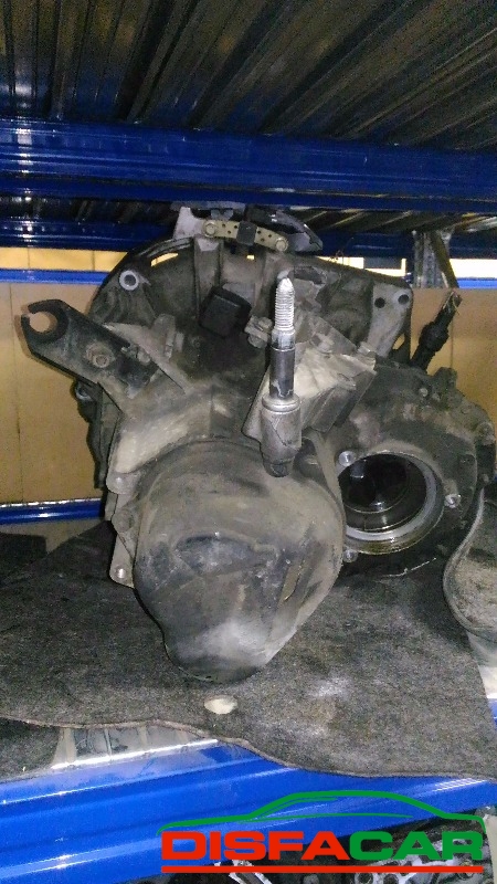 Cambio usato Renault Kangoo 1997, codice F8QK6 – foto 4 di 10