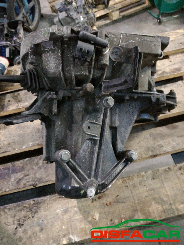 Cambio usato Renault Clio 2001, codice K9ka7 – foto 3 di 3