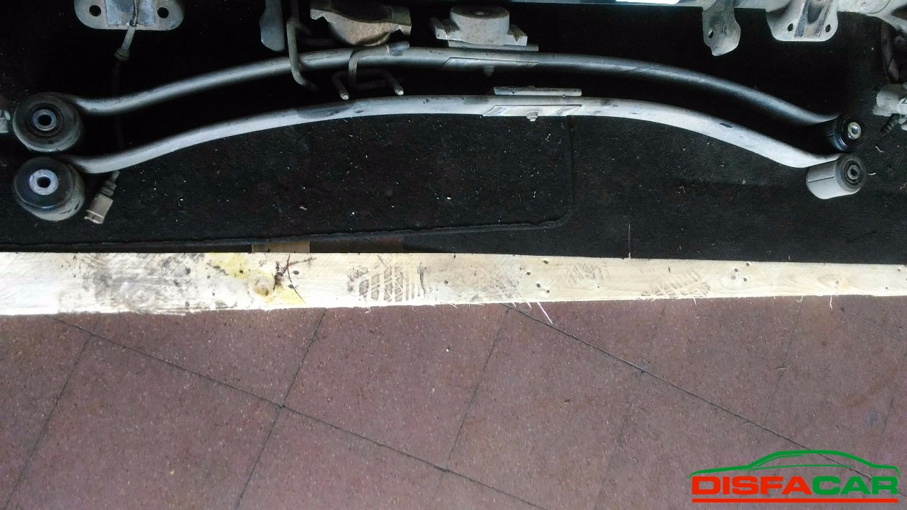 Assale posteriore usato Ford Transit Connect, codice R2PA – foto 6 di 8