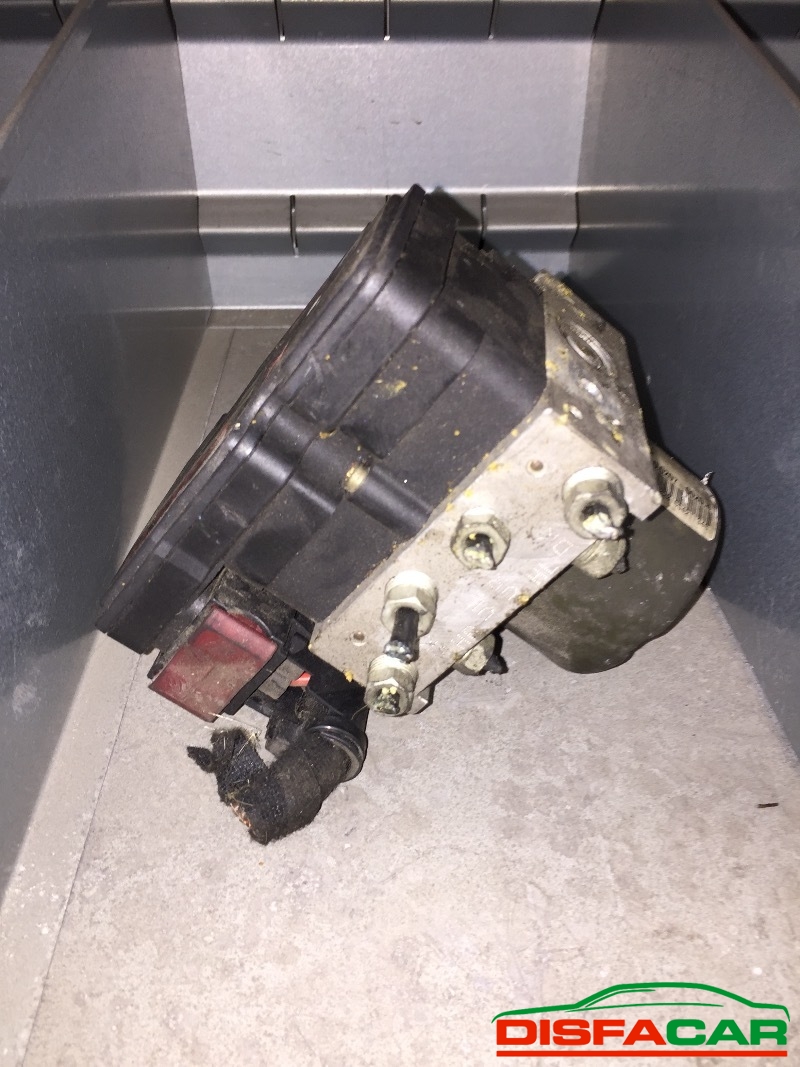 Centralina ABS usata Opel Astra 2004, codice ate.: – foto 2 di 5