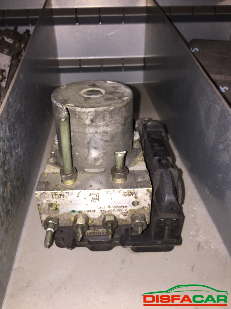 Centralina ABS usata Nissan Primera 2001, codice bosch: – foto 2 di 6